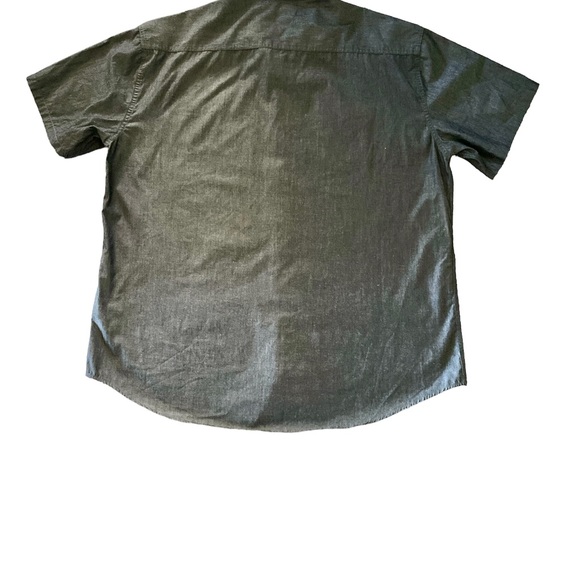 Ecko UNLTD Men's Solid City Short Sleeve Woven Shirt - Picture 2 of 6